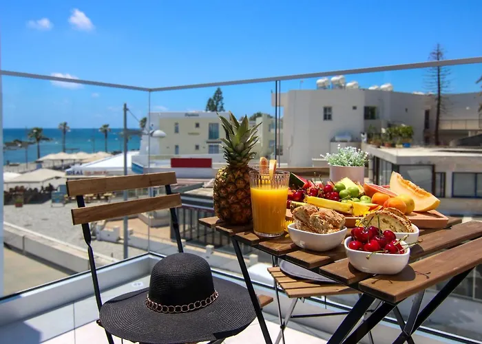 Phaedrus Living: Seaside Luxury Flat Lighthouse 74 Apartament