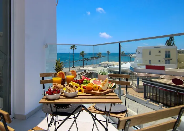 Phaedrus Living: Seaside Luxury Flat Lighthouse 74 Апартаменты *