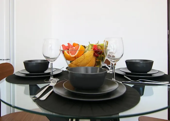 Phaedrus Living: Seaside Luxury Flat Lighthouse 74