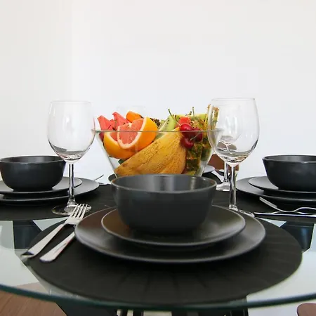 Phaedrus Living: Seaside Luxury Flat Lighthouse 74